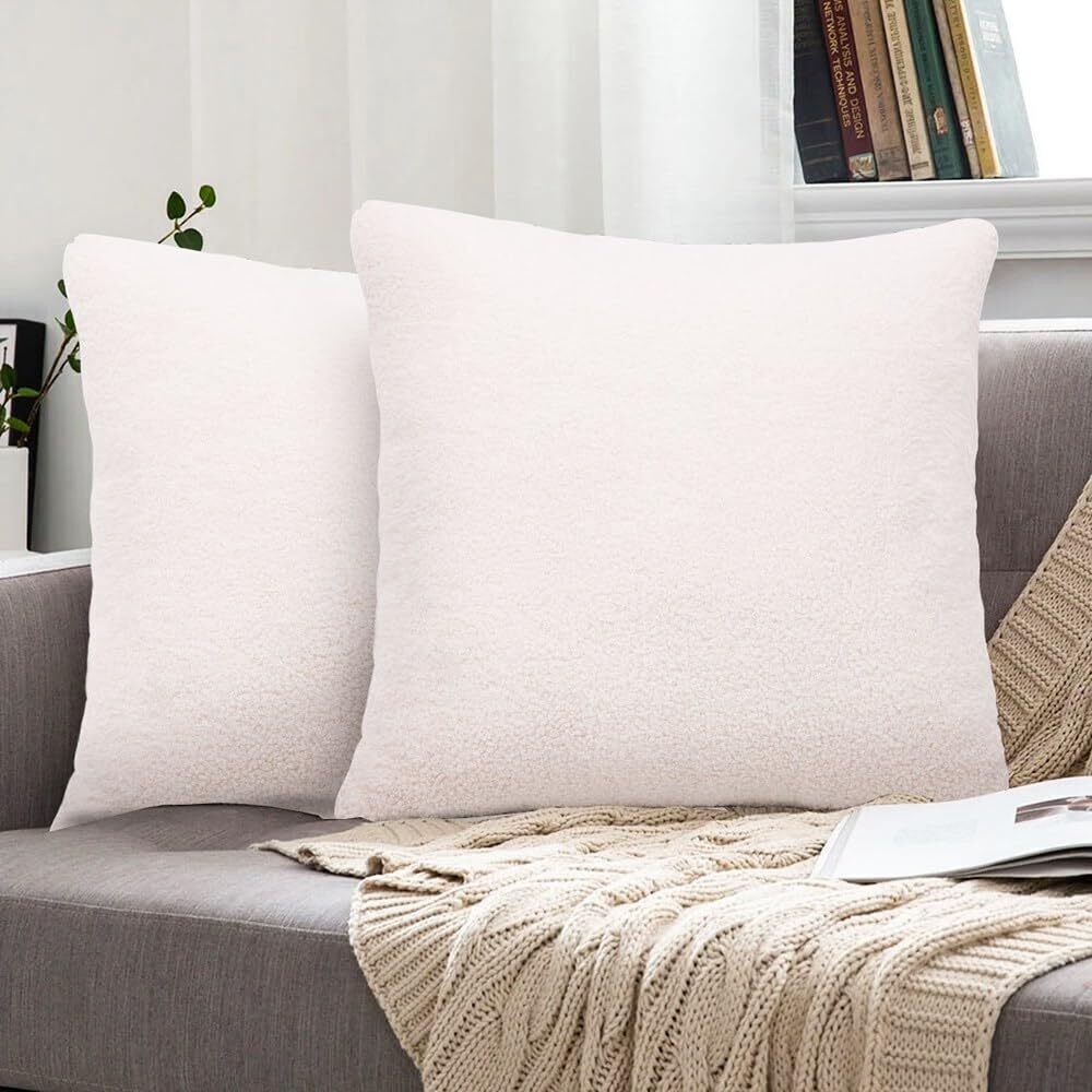 9480 Pack of 2 18X18 Inch Decorative Boucle Pillow Covers Faux Fur Throw